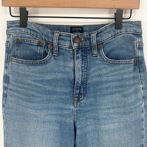 J Crew Lightwash Essential Straight Jean Size 27 - Picture 2 of 6
